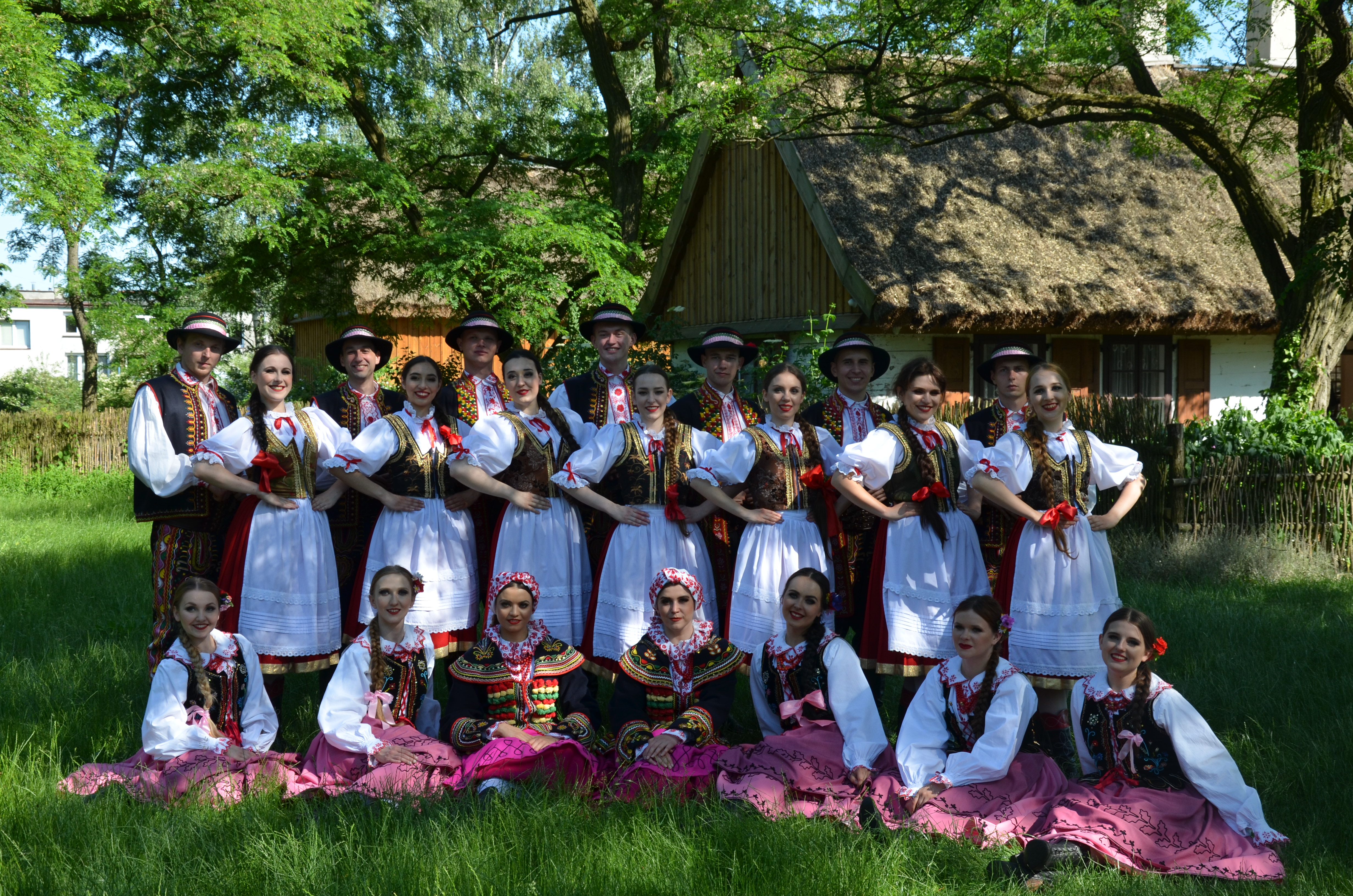 ACADEMIC SONG AND DANCE ENSEMBLE "KUJON" 